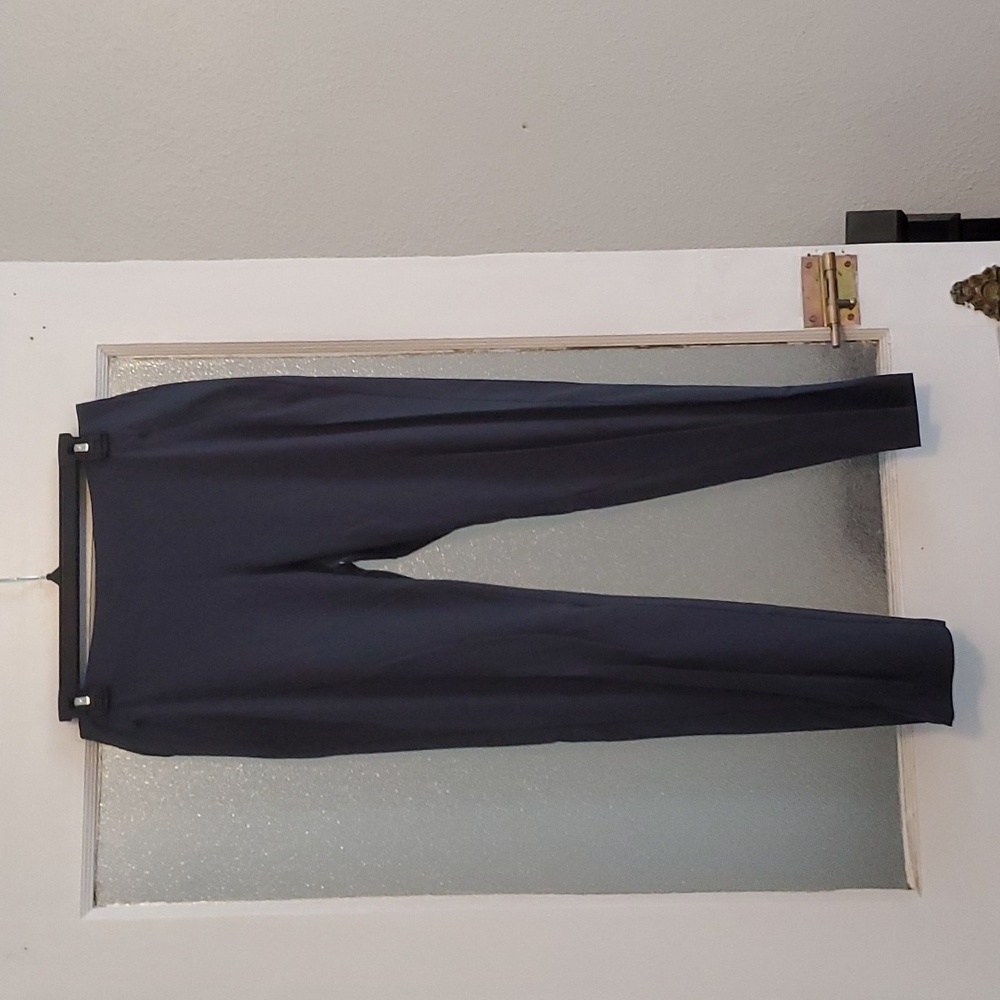 Slazenger size 6 Gray elastic waste golf pants